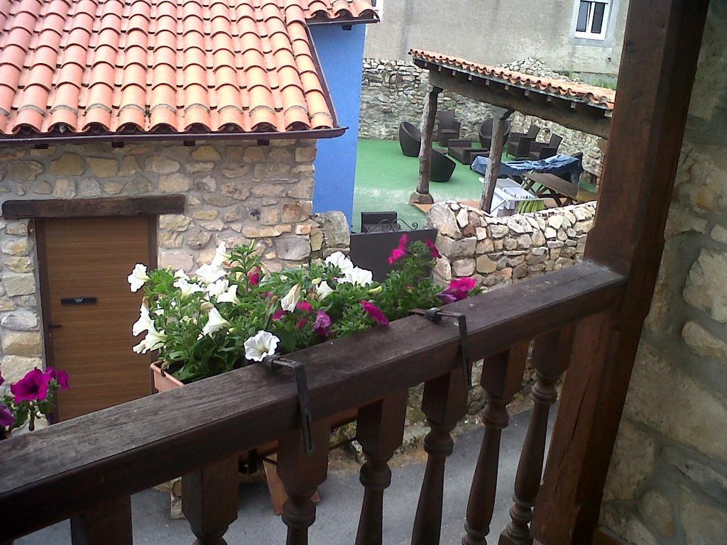 El Cabanon De Pimiango Guest House Exterior foto