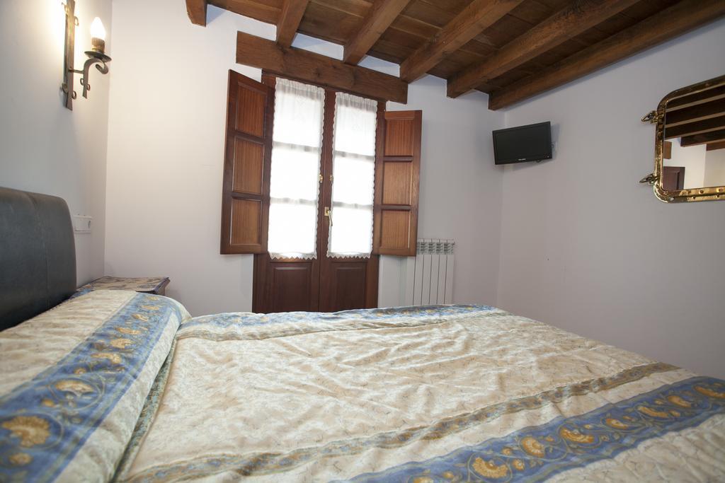 El Cabanon De Pimiango Guest House Cameră foto